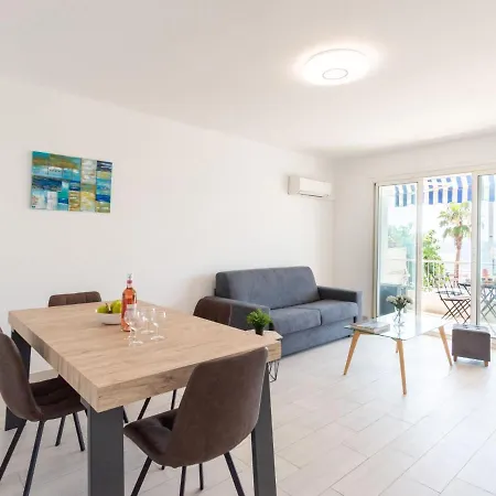 Les Trois Caps By Interhome *
