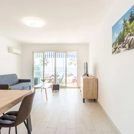 Lägenhet Les Trois Caps By Interhome