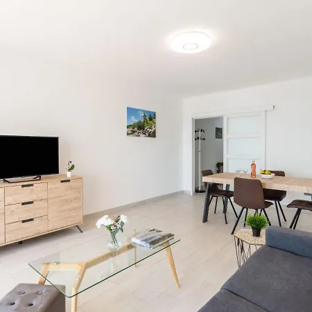 Les Trois Caps By Interhome Lägenhet