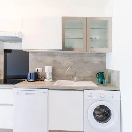 Les Trois Caps By Interhome Lägenhet Cagnes-sur-Mer